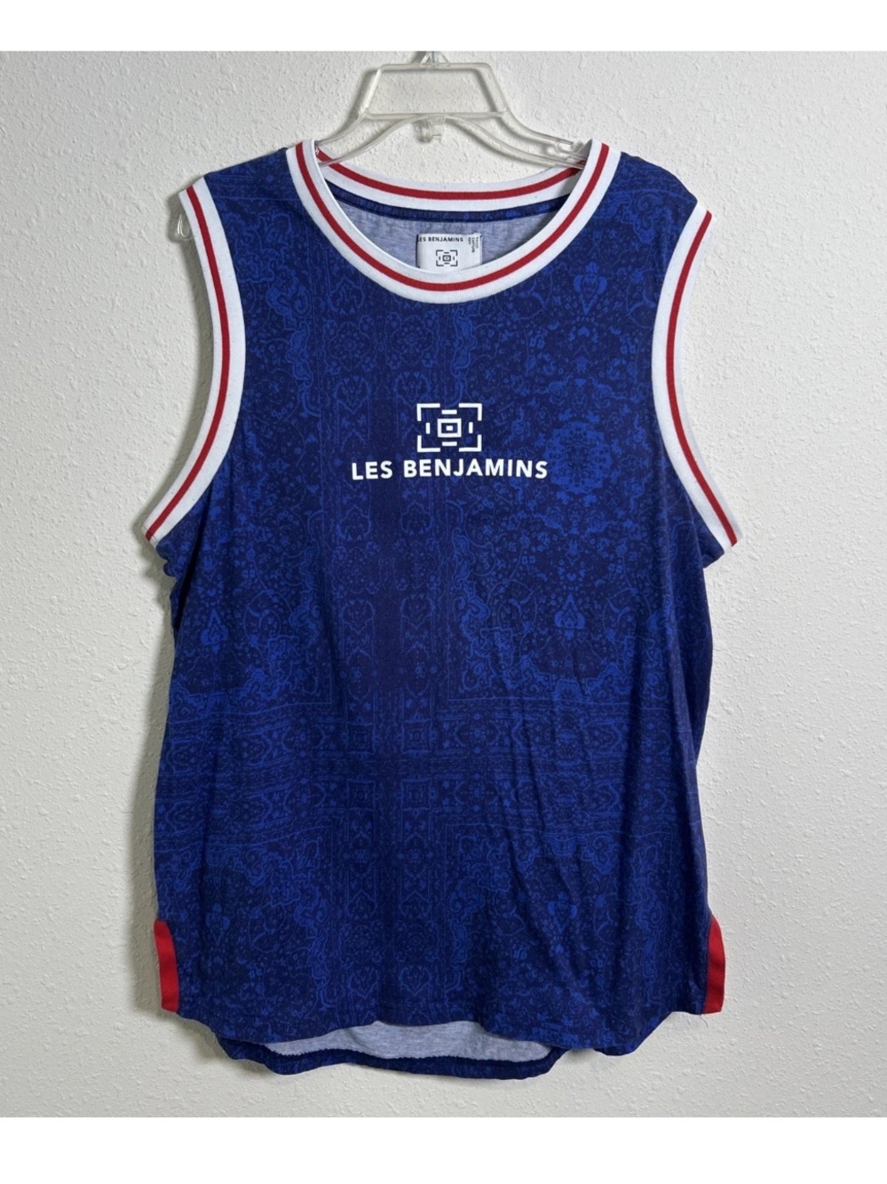 Les Benjamins Sleeveless 35mm Basketball Jersey Blue Red White Trim Men’s Medium